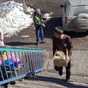 В ЕКЦ доставлена продуктовая помощь от храмов Новосибирской епархии