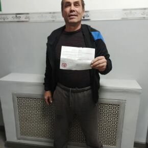 Специалисты центра помогают оформлять документы подопечным