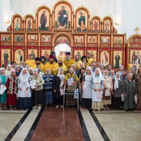В Троице-Владимирском соборе в престольный праздник состоялось награждение